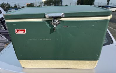 Vintage Coleman ice chest very clean $60 obo