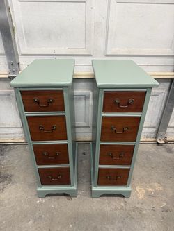 Wood Nightstand Set