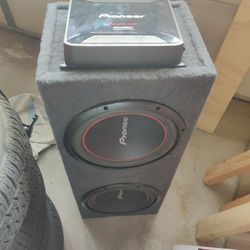 Pioneer Speakers And Sub 