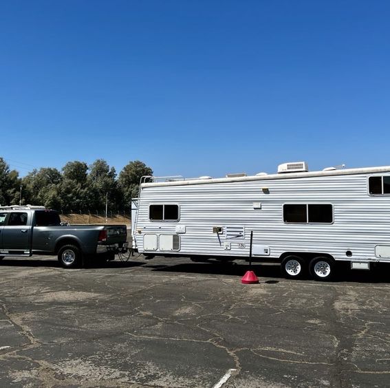 CAMPER TRANSPORTER