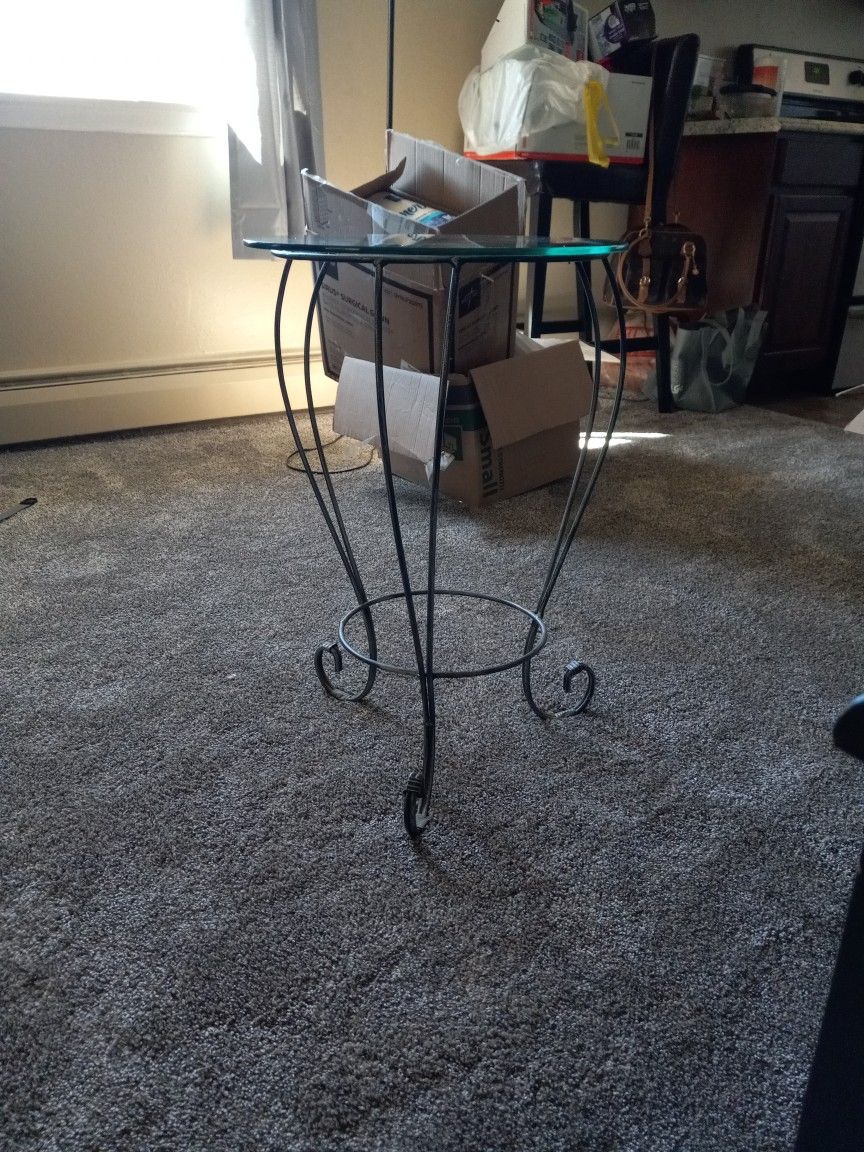 End table