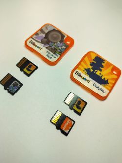 SanDisk slotRadio Billboard 4 Music SD Cards 2 Holders Case