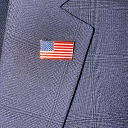 US Flag Pin For Coat, Tie , Backpack 