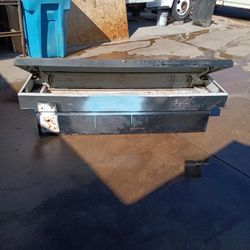 Toolbox In Toolboxs In Very Good Condition No Keys 