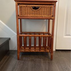 Wicker/Bamboo End Table