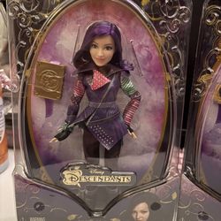 Disney Descendants Anniversary Mal