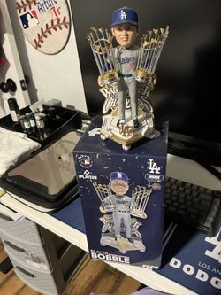 FOCO Shohei Ohtani Los Angeles Dodgers 2025 Back To Back World Series Champions Celebration Bobblehead