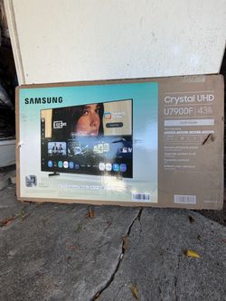 Samsung 43” TV