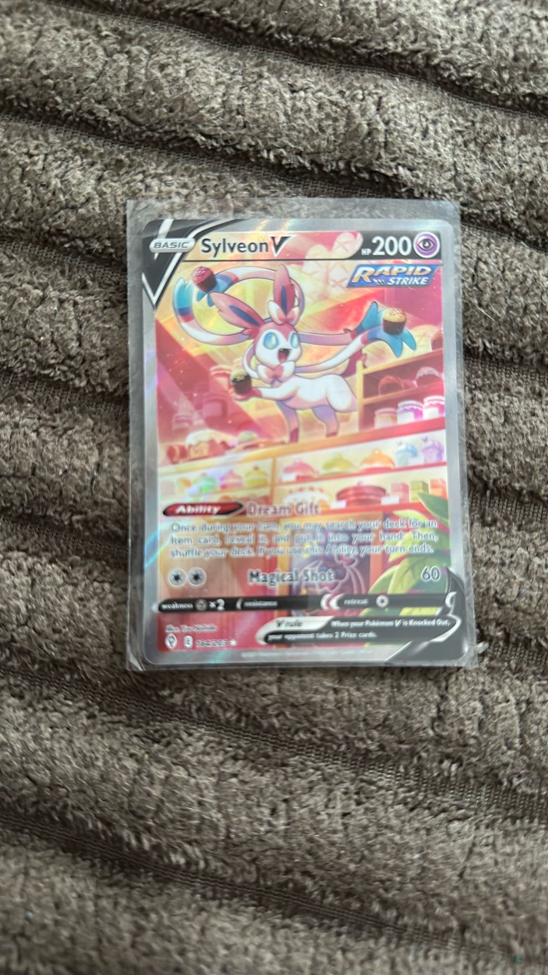 Sylveon V