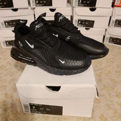 270 Nike