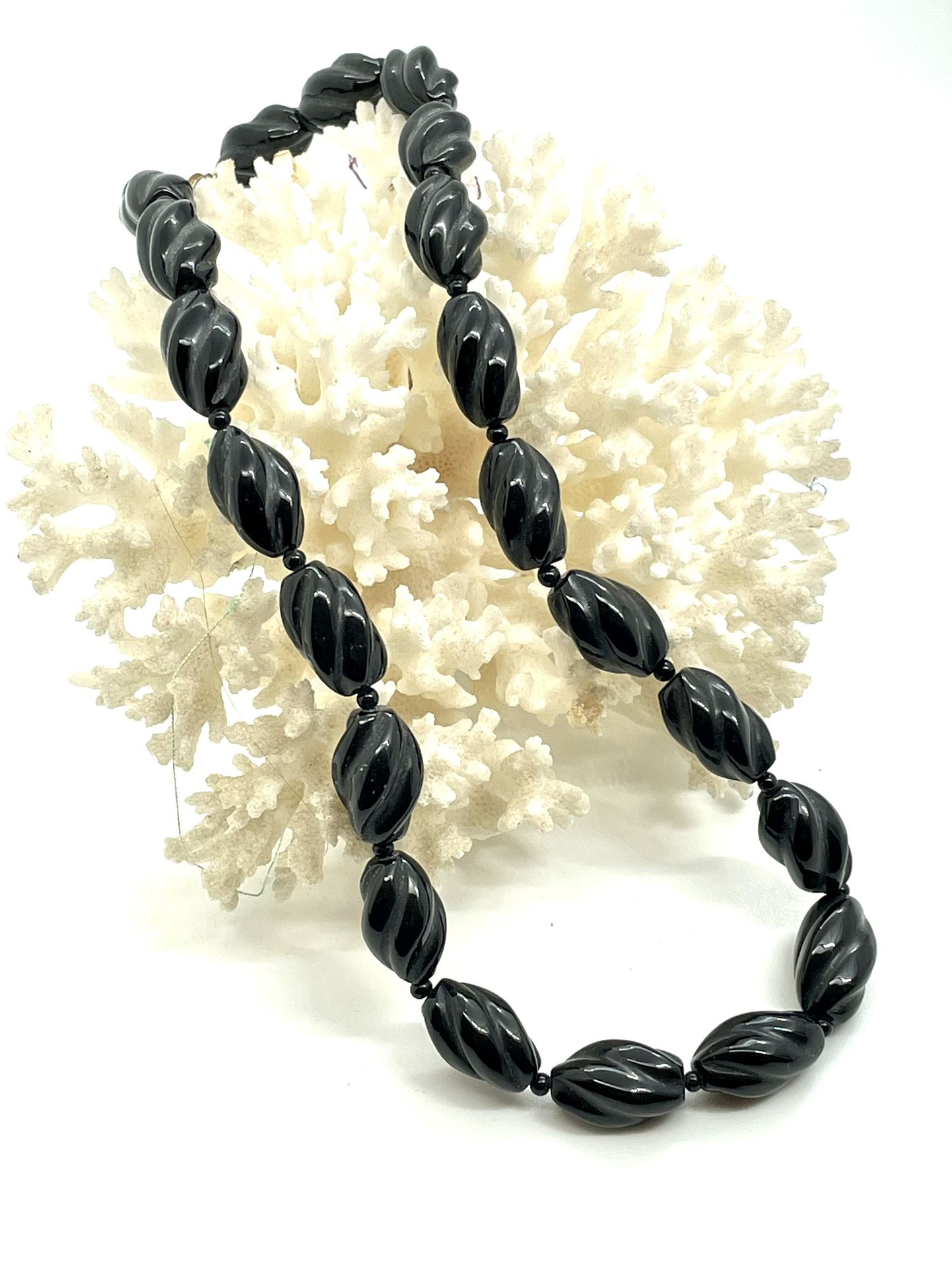 14k Swirled Black Stone Necklace