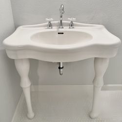 Timeless Console Sink From Vintage Tub & Bath By Randolph Morris #RMW3650•Excellent Like New Condition• In Original Box & Packing