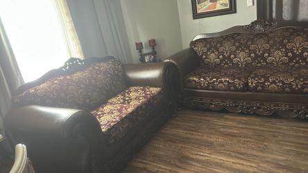 Set of sofas