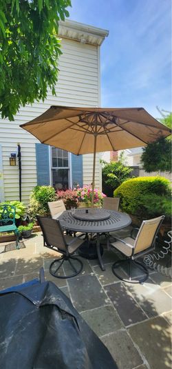 6 pieces patio furniture- steel chairs- lazy Susan