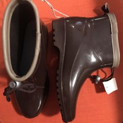 New Women’s Rain Boots 8