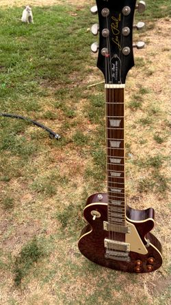 Gibson Les Paul Standard electric guitar