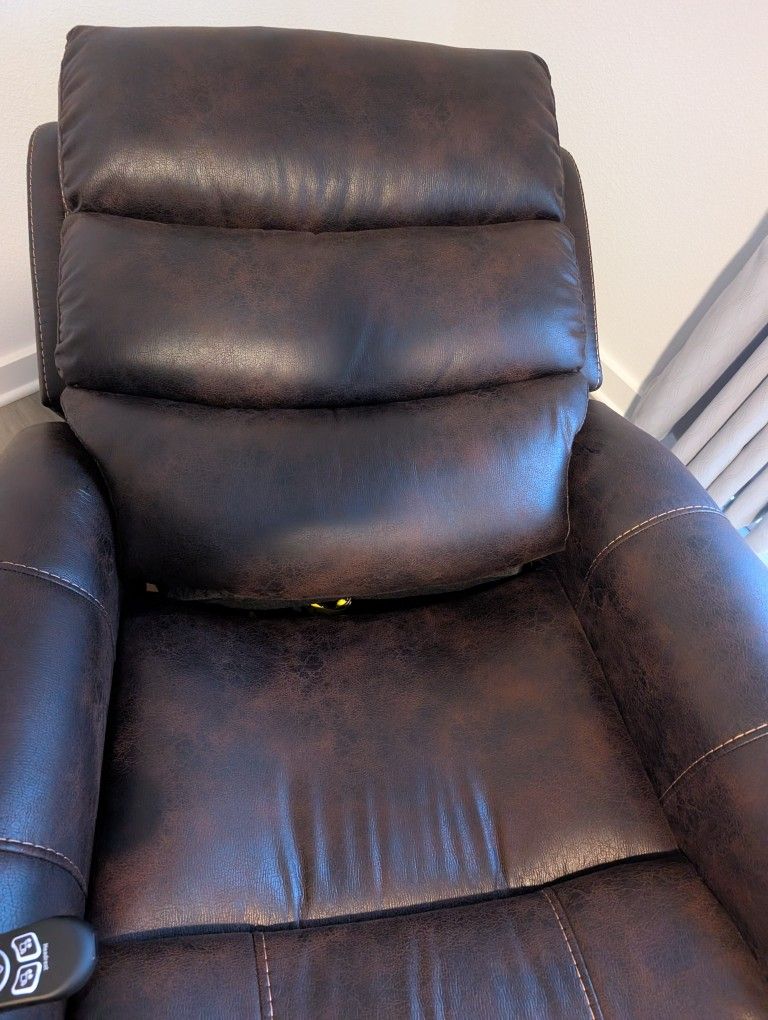 Triple Power Lift Recliner