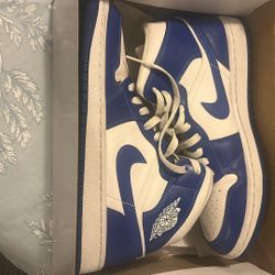 Jordan Woman 10 1/2 Mans 9.0