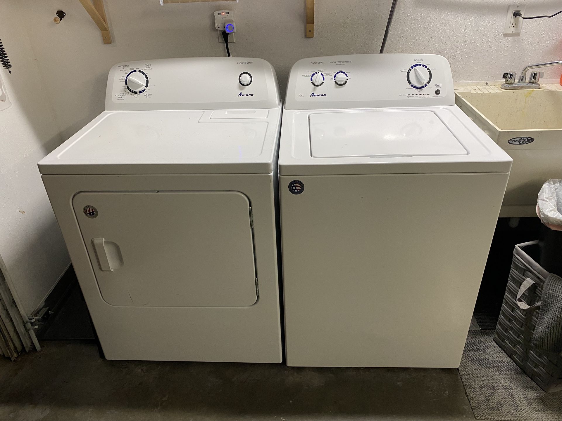 Amana Washer & Dryer Set