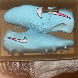 Tiempo Cleats FG ELITE