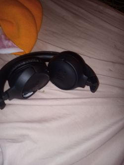 JBL Headphones Wireless 