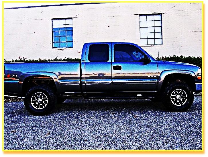 ֆ12OO 4WD Chevrolet SIlverado 4WD