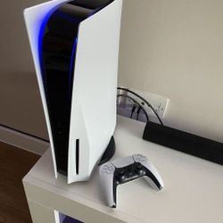 PS5 console 