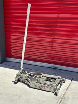 Motorcycle Jack Lift Model 480366