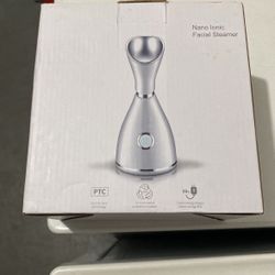 Famous Facial Steamer 
