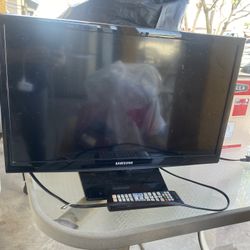 Samsung  TV With Control 