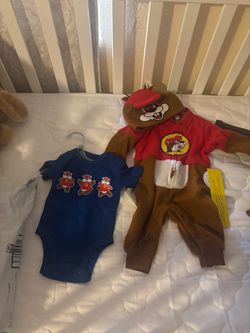 Buc-ee's Baby Onesie and Costume Set