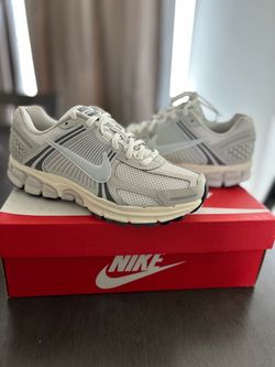 Nike Zoom Vomero 5