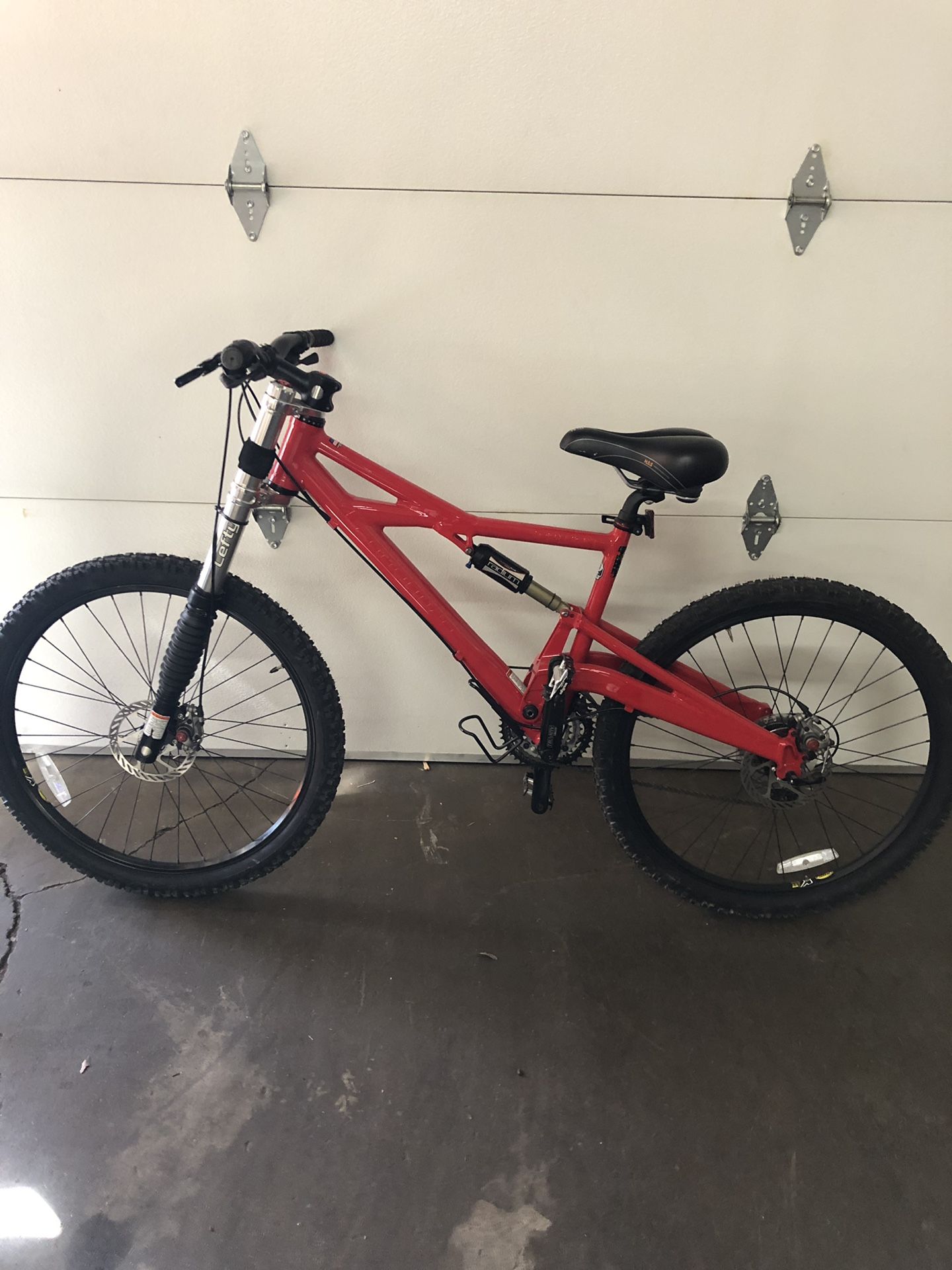 Cannondale Prophet 600 Mountain Bike
