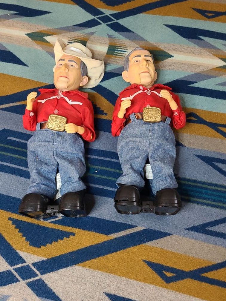 TWO GEORGE BUSH DOLLS POLITIXAL COLLECTABLES BATTERY OPERATED