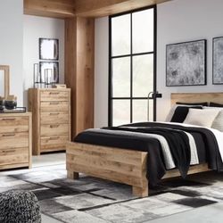 Hyanna Tan Brown Panel Bedroom Set