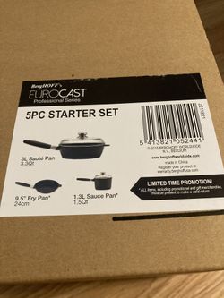 SAVE $545 🎄🎄🎄.   BRAND NEW PROFESSIONAL GRADE CAST IRON PAN SET.  🥘🥘.   5 PIECE.  WAS $666.99(SEE AD).  CLOSEOUT ONLY $125💰💰
