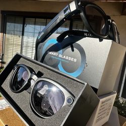 new in box smart glasses with camara 