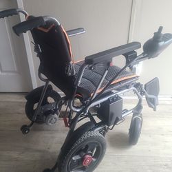 Smart electric wheelchair