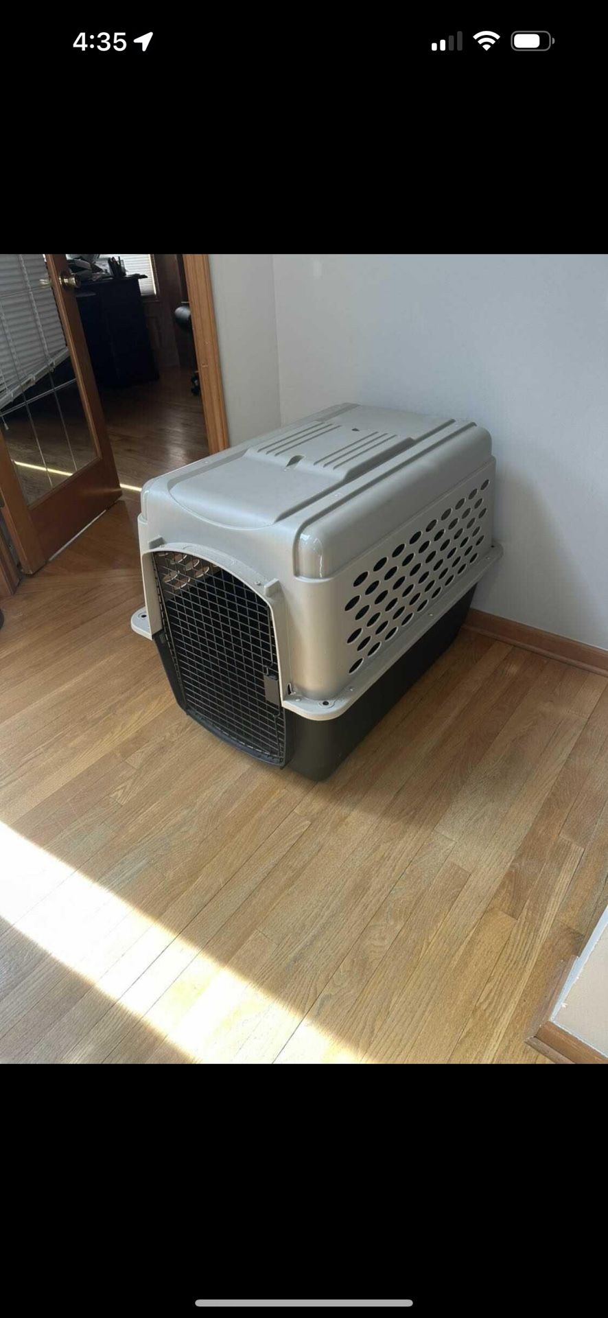 Pet Kennel Large 40" Dog Crate, Plastic Travel Pet Carrier for Pets 70-90 lb