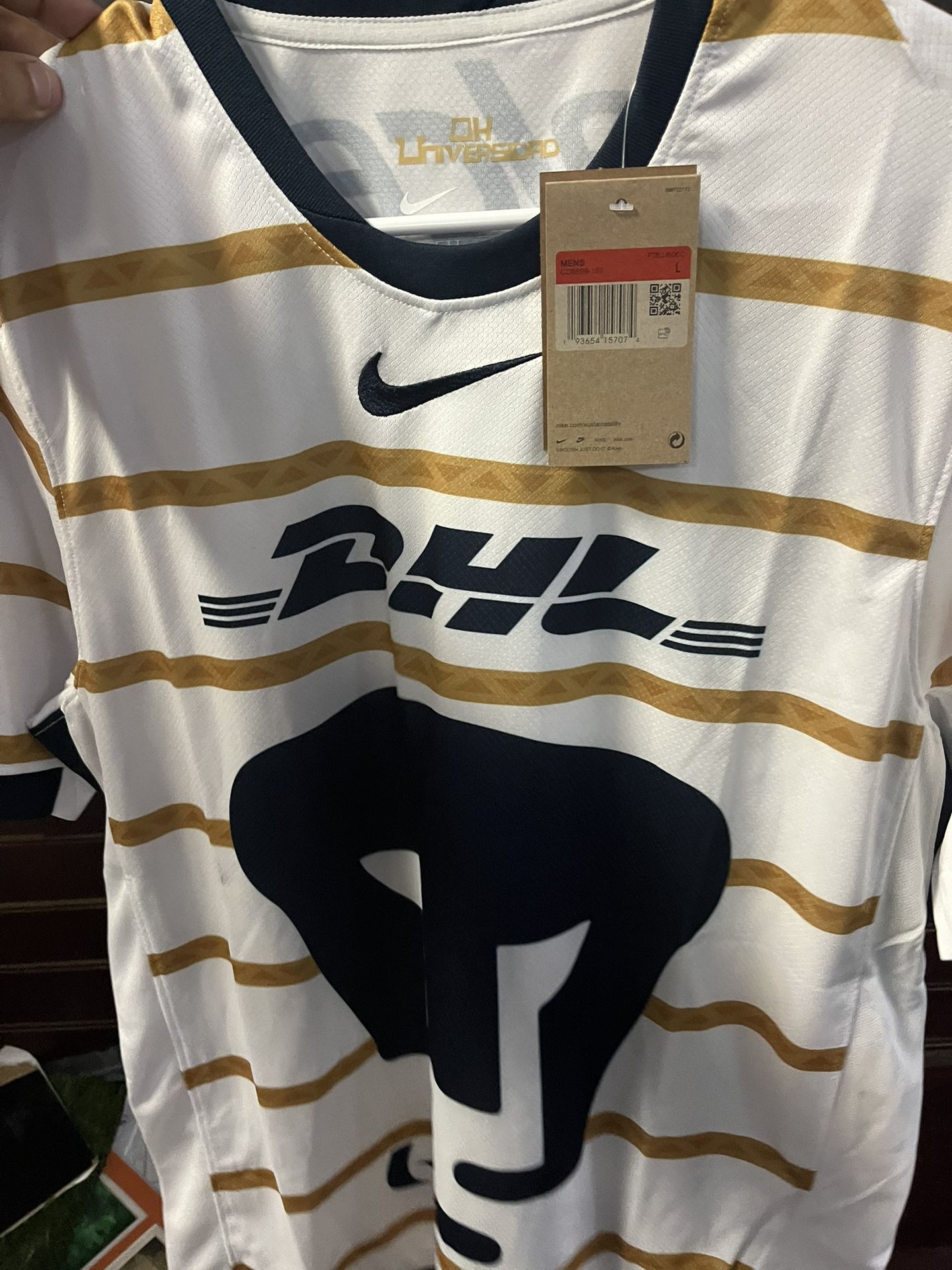 Pumas π²π½ Away Jersey Sizes L & XL