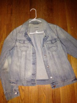 Old navy women's Jean jacket sz medium