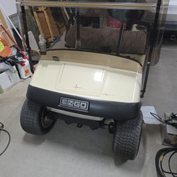 1995 EZGO 2 Seater Golf Cart