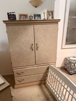 Fuller dresser and bed frame and bed in great condition