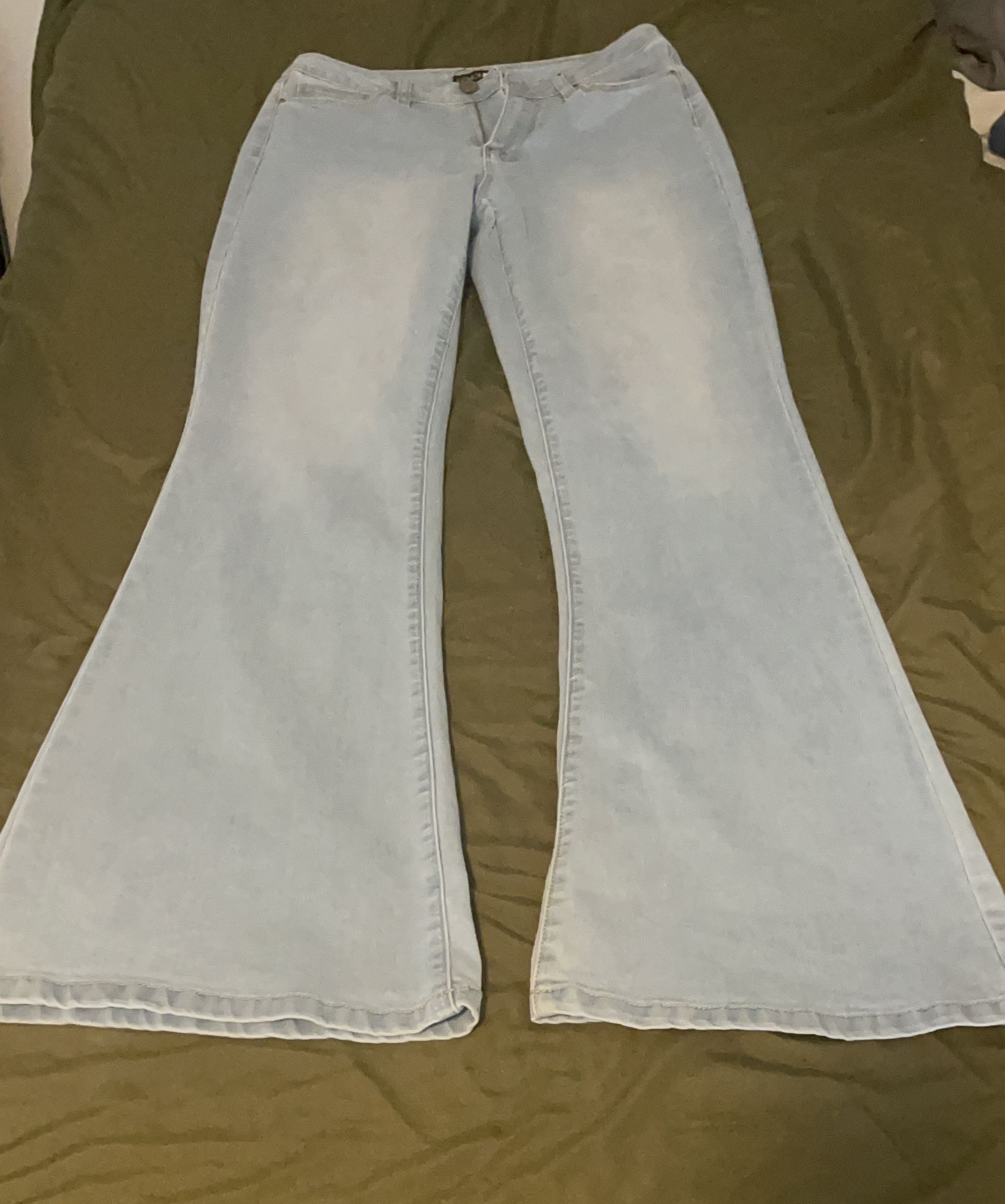 Wide Leg Light Blue Jeans