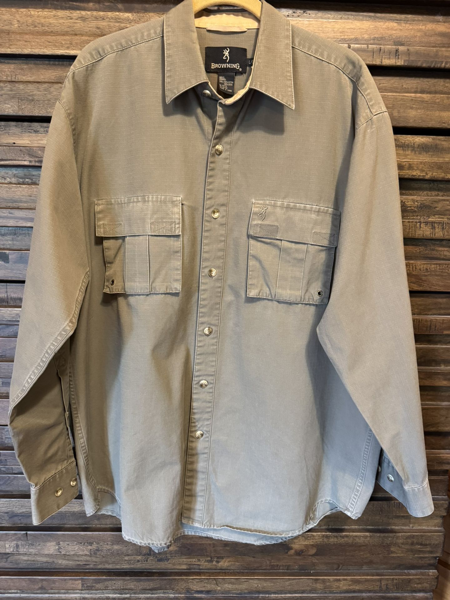 Browning Mens LRG Heavy Cotton Long Sleeve Button Front Hunting Shirt Green EUC