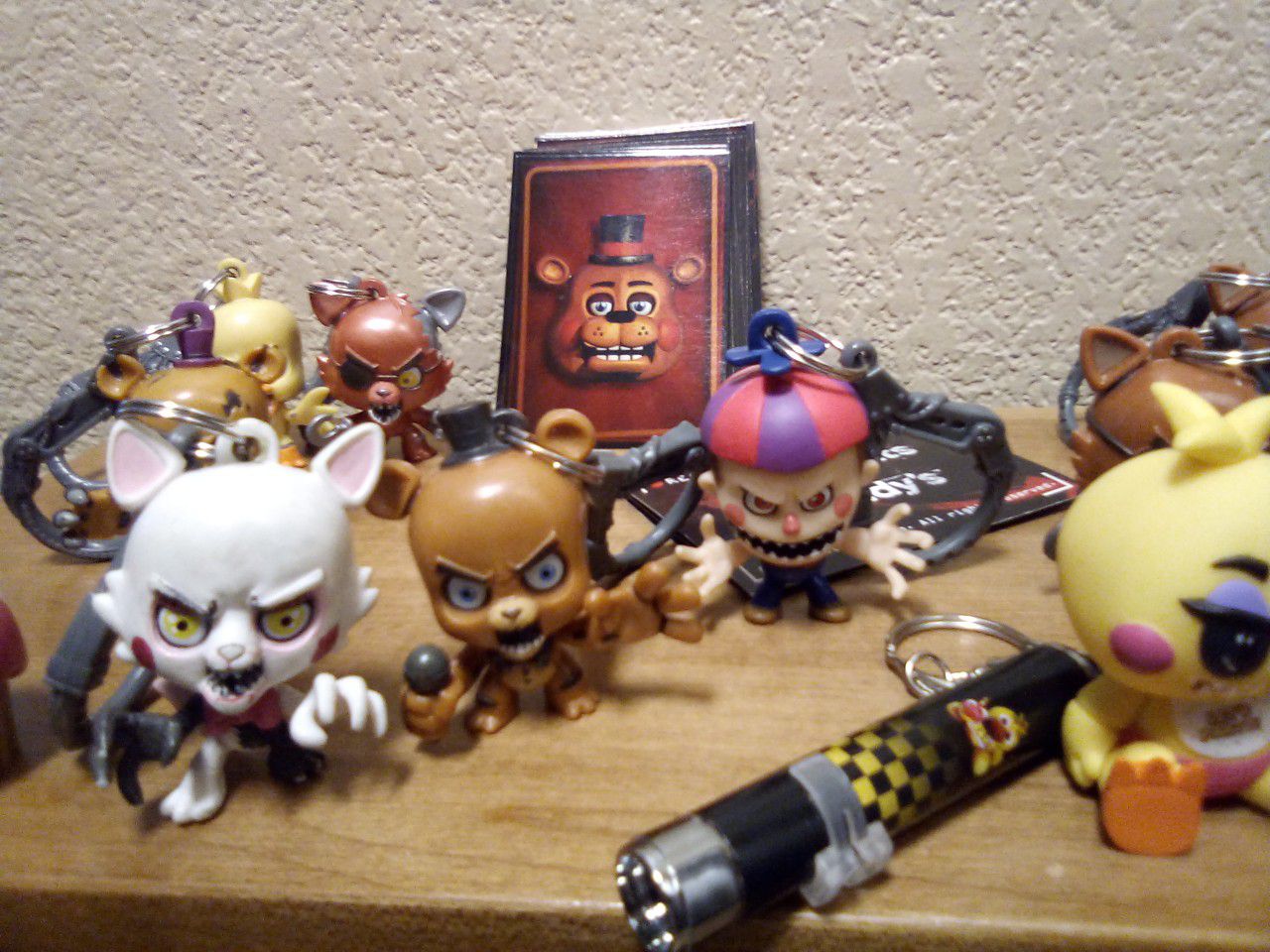 5 nights at Freddy's figures