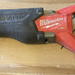 Milwaukee Fuel Sawzall