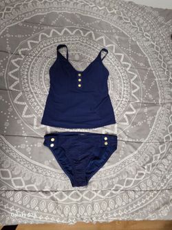2 piece womens Bathing Suit Size 8