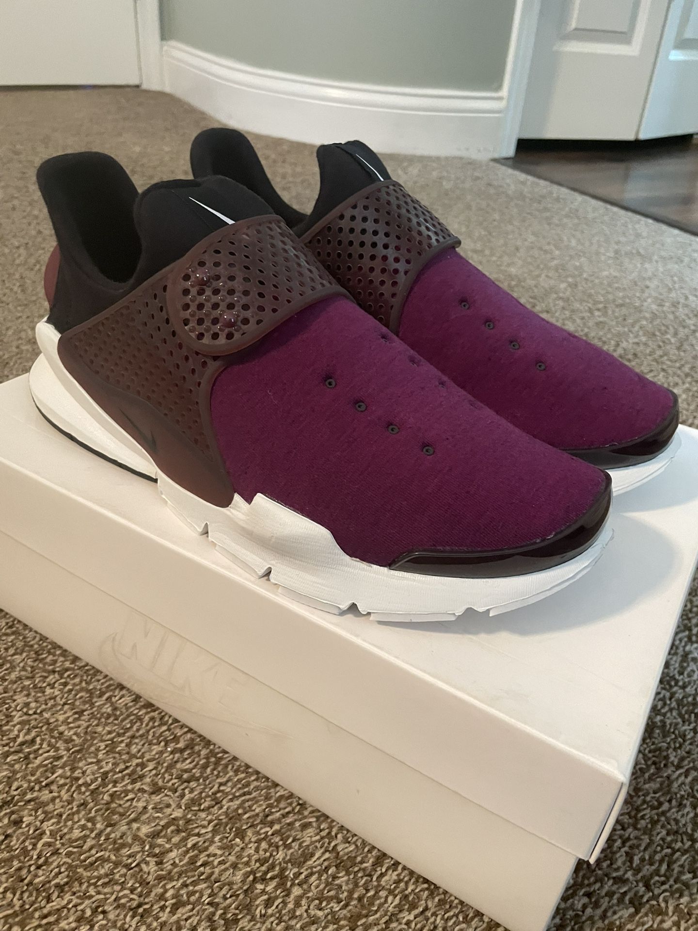 Nike Sock Dart Tech Fleece Size 9 *deadstock*