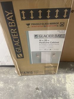 Glacier Bay 16x26 Medicine Cabinet with Mirror 45406 - New